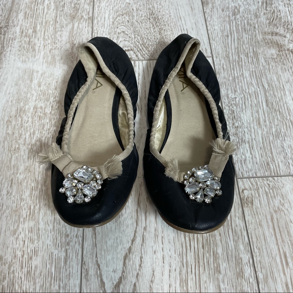 MIA 8 1/2 M crystals scrunch flats ballerinas